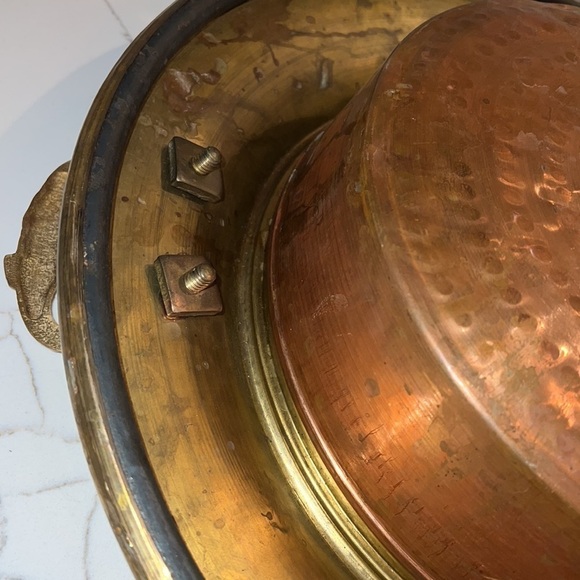 16.5” BRASS AND COPPER BRAZIER BOWL PLANTER VESSEL - Picture 8 of 10